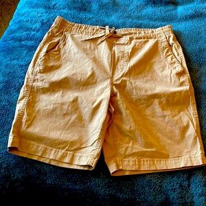 New Aeropostale cotton shorts with pockets
